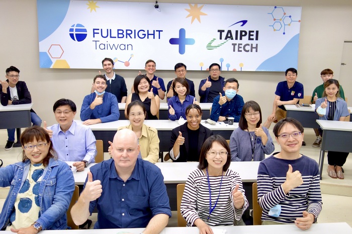 Taipei Tech and Ministry of Education cooperated with The Foundation for Scholarly Exchange to promote bilingual education and English Medium Instruction (EMI)