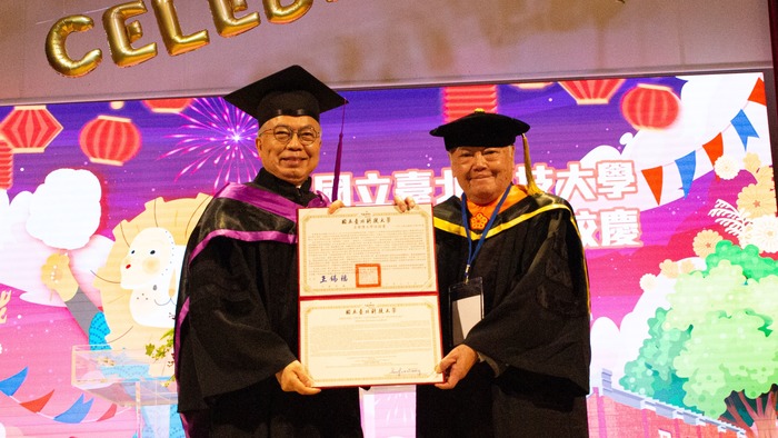 Lee Yi-Fa, the Chairman of Chant Oil Co. Ltd  was conferred the honorary doctorate degree at the ceremony